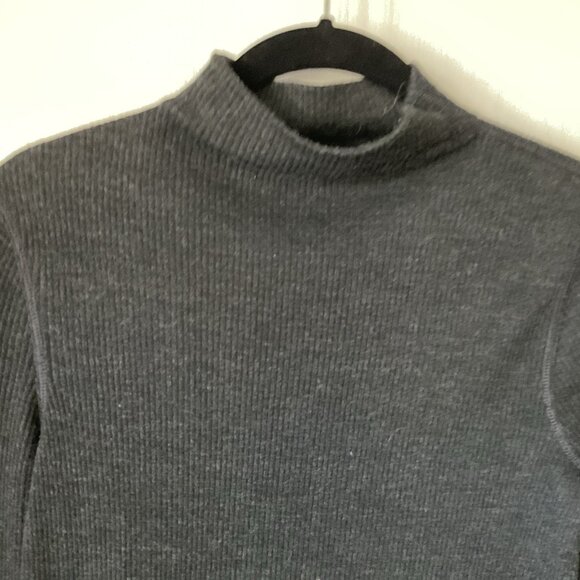 Theory Combo Tunic Wool Sweater Black White Shirt Color Block Ribbed Knit Size M - Picture 2 of 5